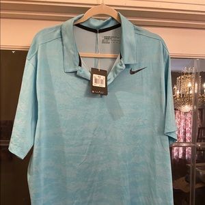 Mens Nike Golf Dry Fit shirt. Never worn.